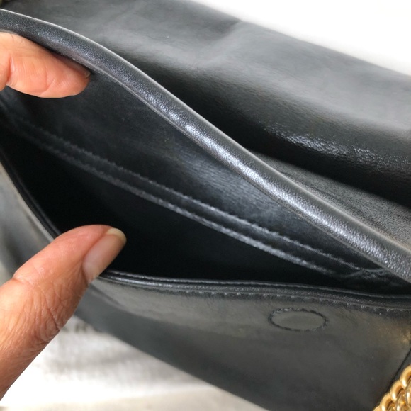 Marc Jacob Black Leather Shoulder/Cross body Bag - Picture 13 of 15